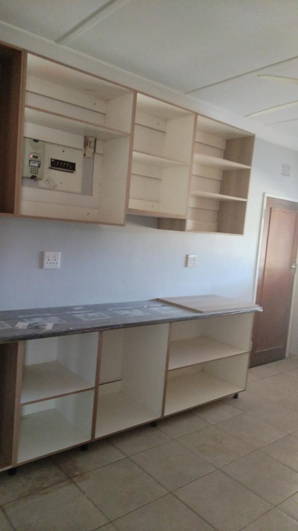 To Let 2 Bedroom Property for Rent in Rhodesdene Northern Cape